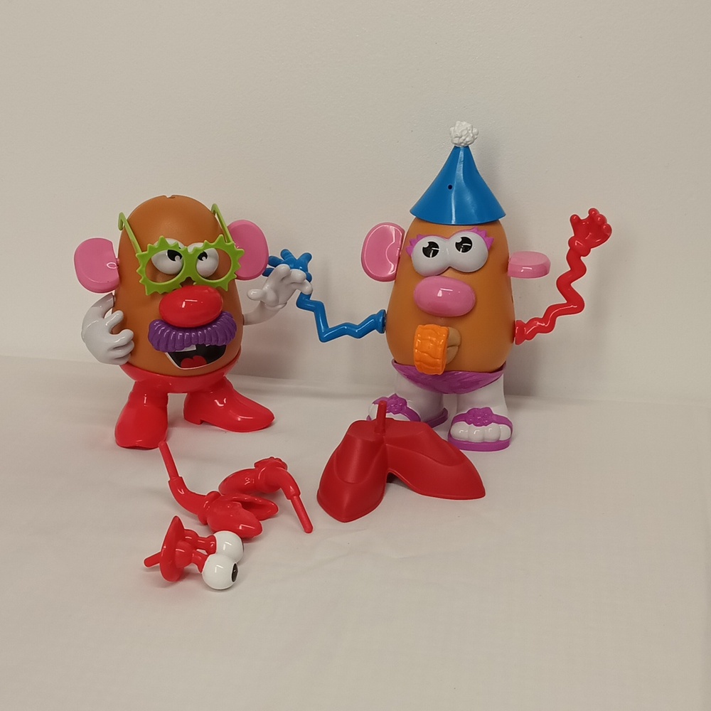 Mr and Mrs potato head and party hat accessories playschool EUC.